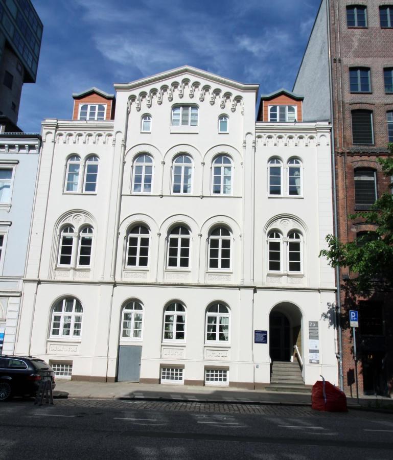 Neu! Einmaliges Loft Im Binnenhafen - Hafenblick! Hamburg Exterior photo